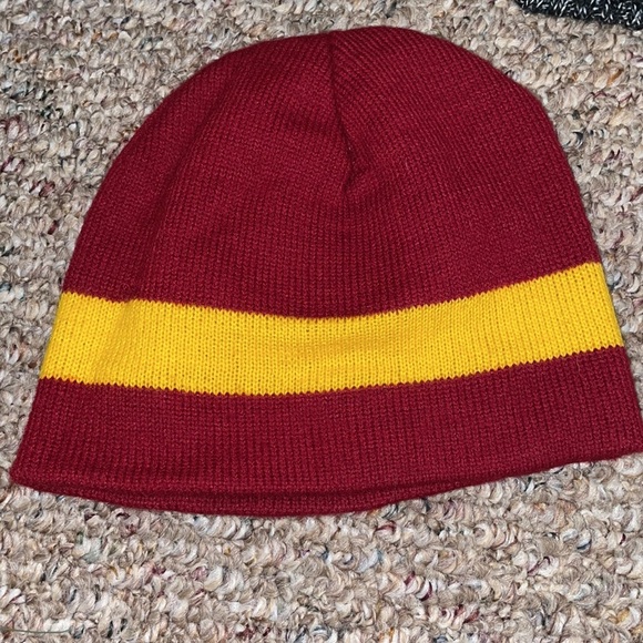 Mens Winter Hat - Picture 2 of 2
